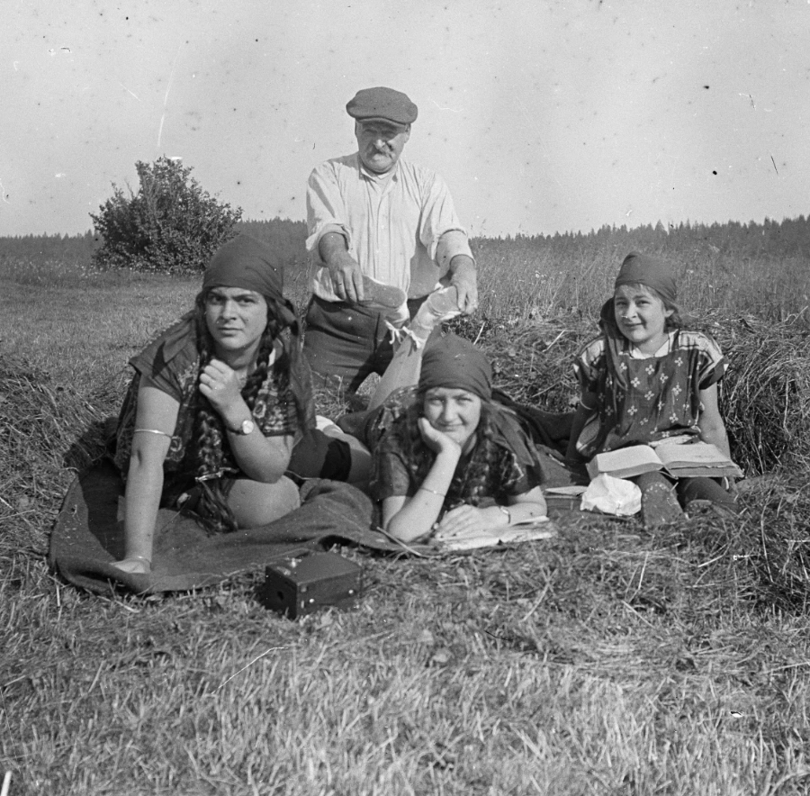 Image 1